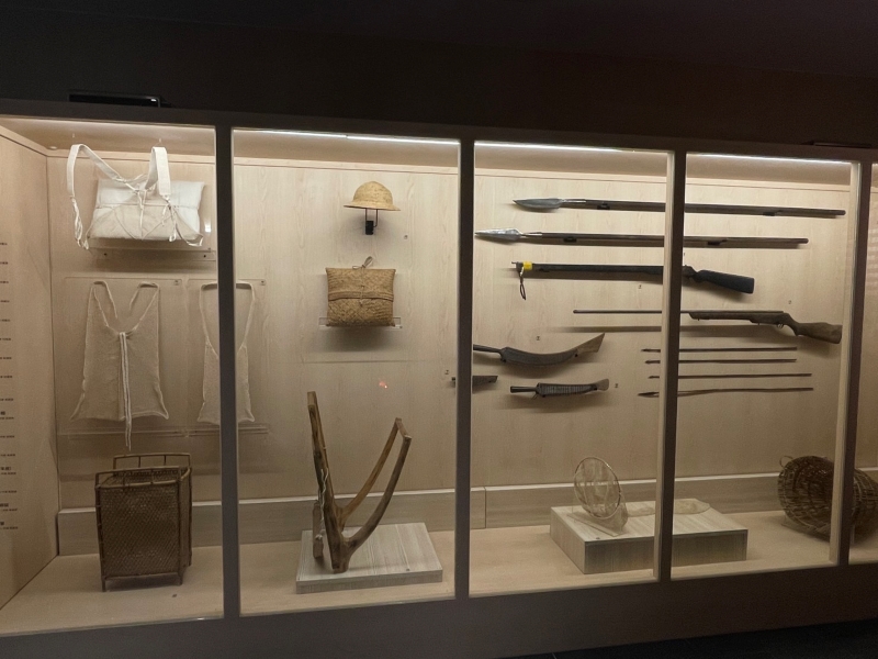 南澳泰雅文化館：泰雅族藤編、網袋、佩刀等傳統文物